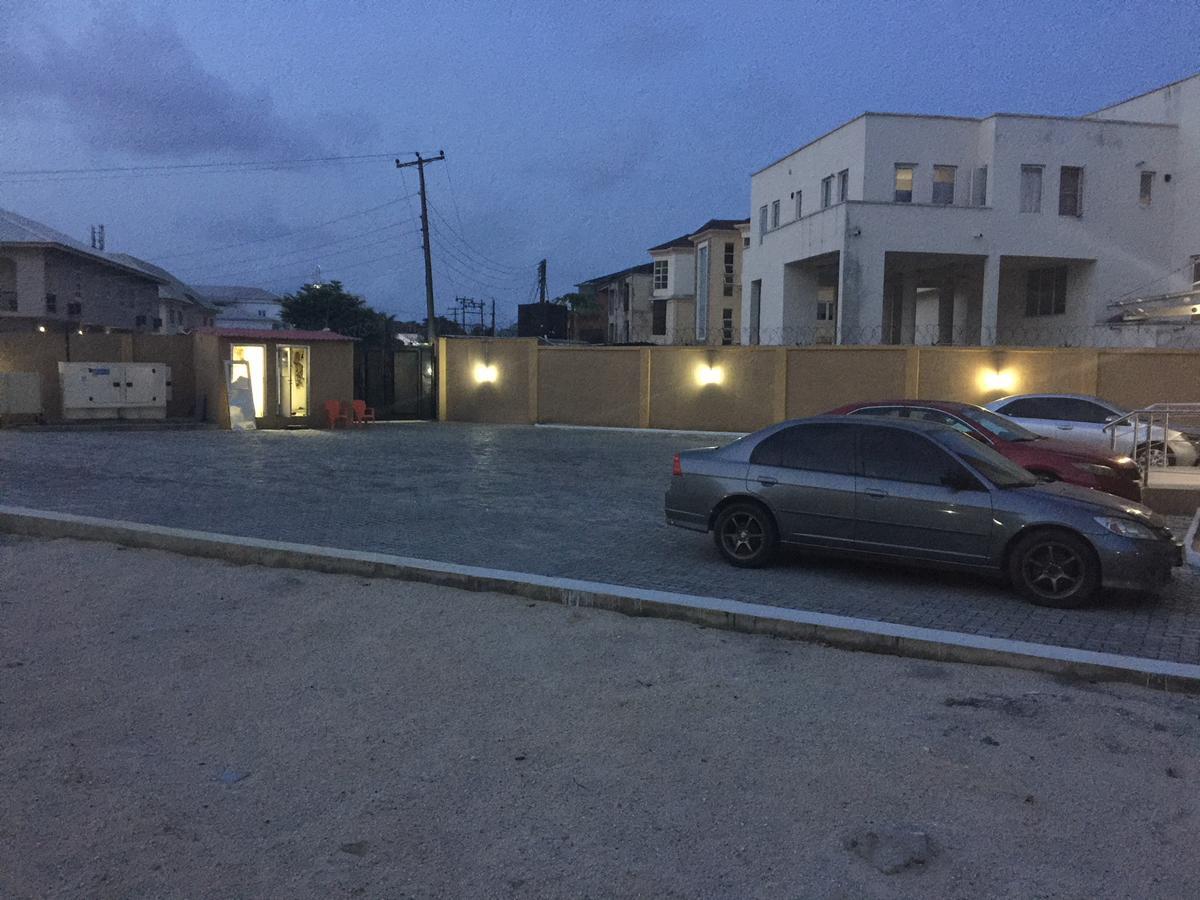 Nigus House Lekki Hotel Lagos Exterior photo