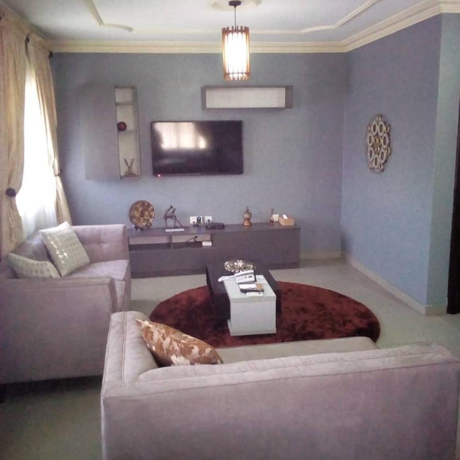 Nigus House Lekki Hotel Lagos Exterior photo